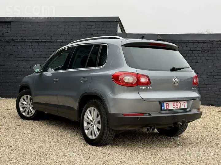 Volkswagen Tiguan 2009 photo 3