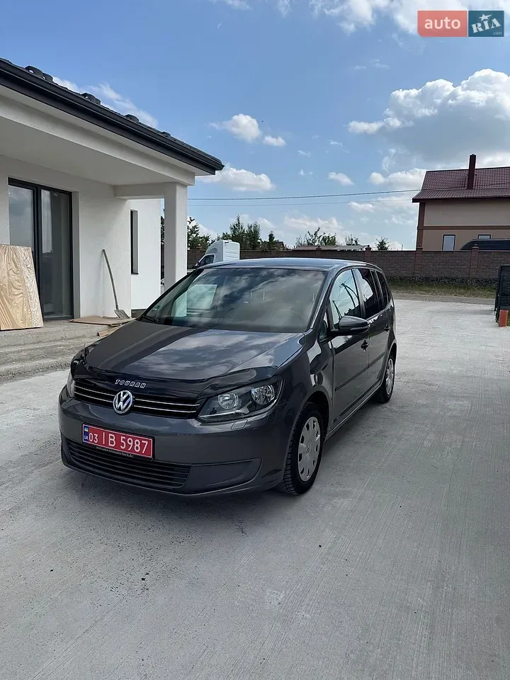 Volkswagen Touran