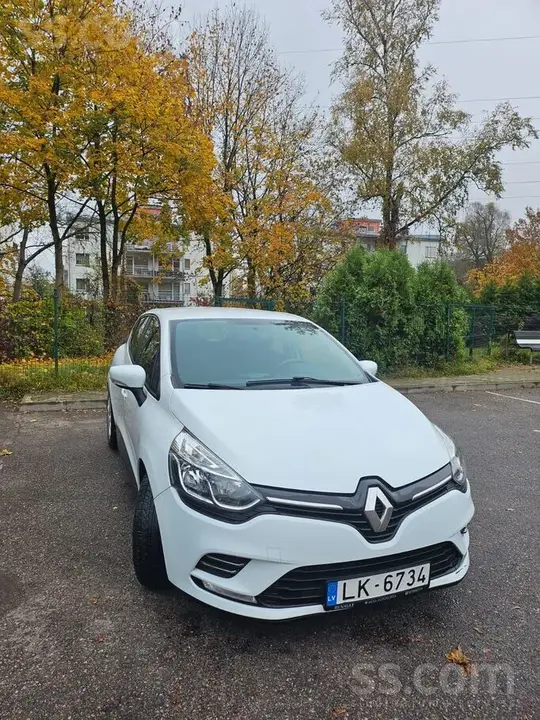 Renault Clio 2018 photo 2
