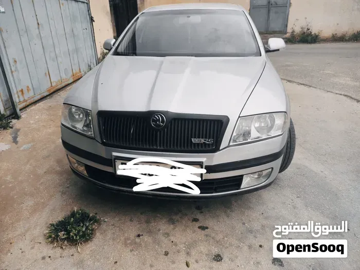 Skoda Octavia 2007 photo 2