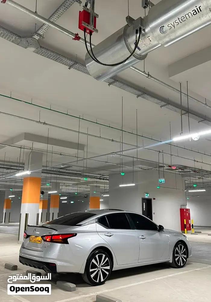 Nissan Altima 2020 photo 2