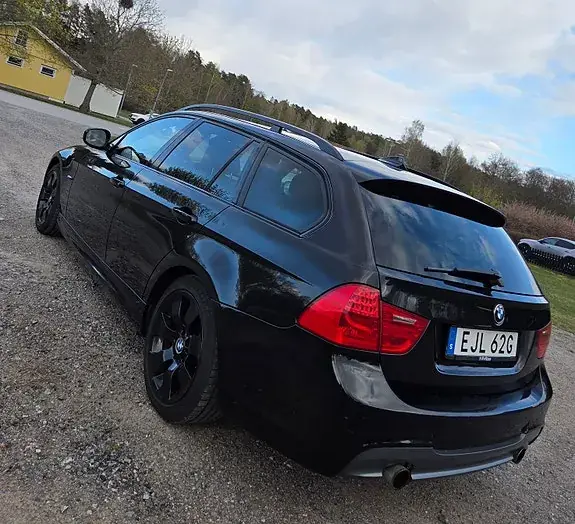 BMW 335D 2009 photo 3