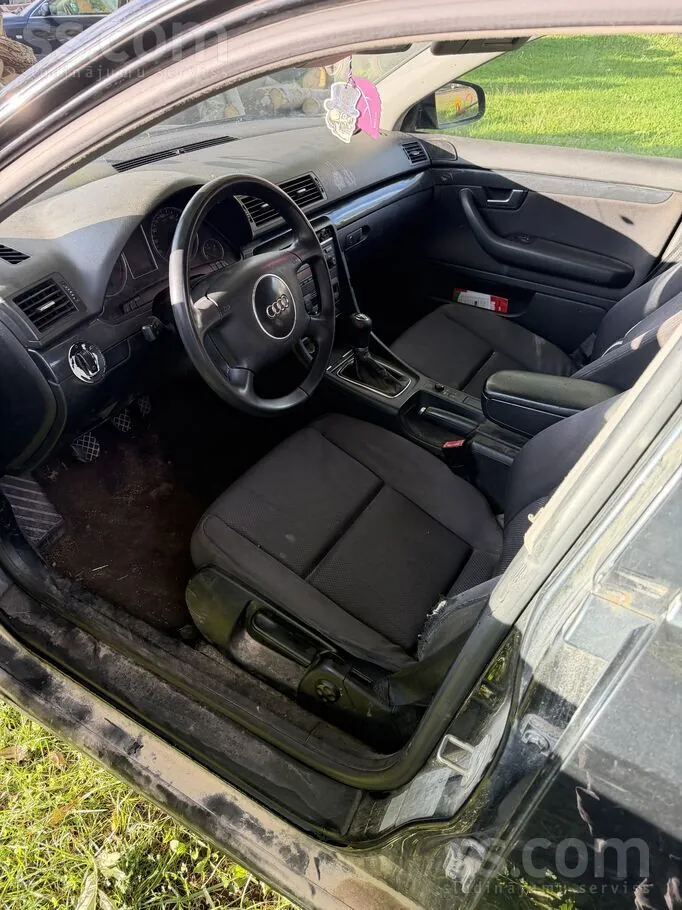 Audi A4 2003 photo 3