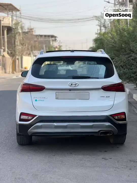 Hyundai Santa Fe 2019 photo 3