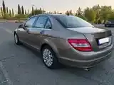 Mercedes-Benz C-Class 2010 photo 4