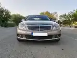 Mercedes-Benz C-Class 2010 photo 5