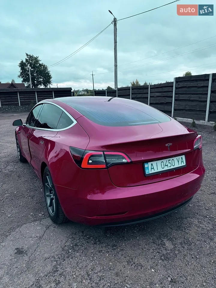 Tesla Model 3 2018 photo 2