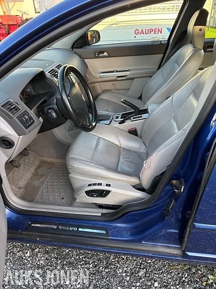 Volvo V50 2009 photo 5