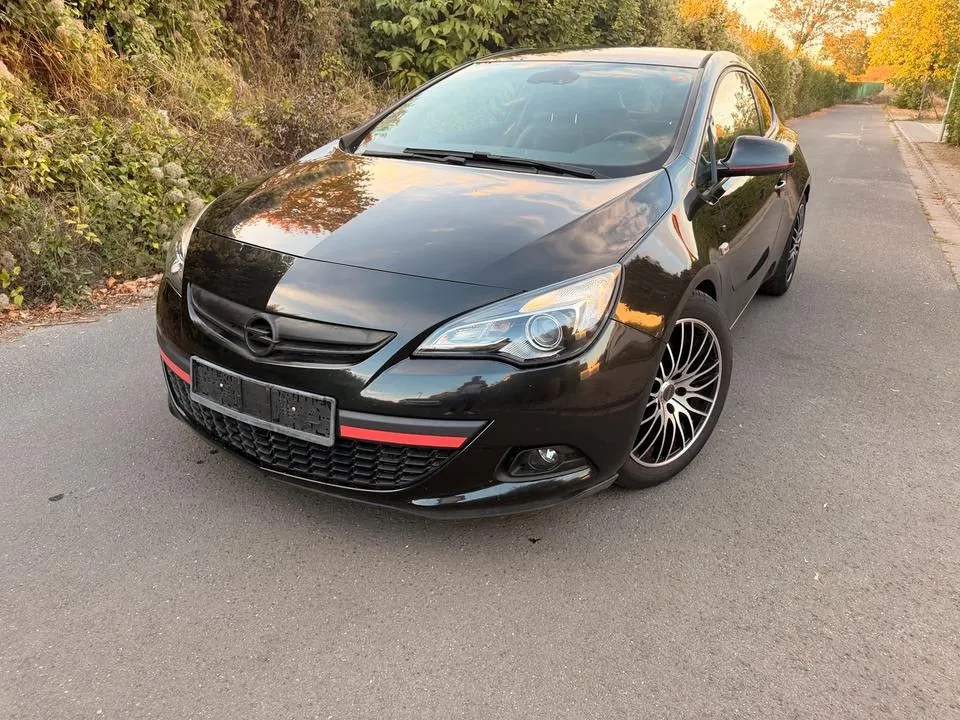Opel Astra Gtc
