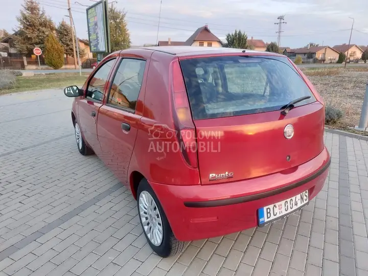 Fiat Punto 2010 photo 5