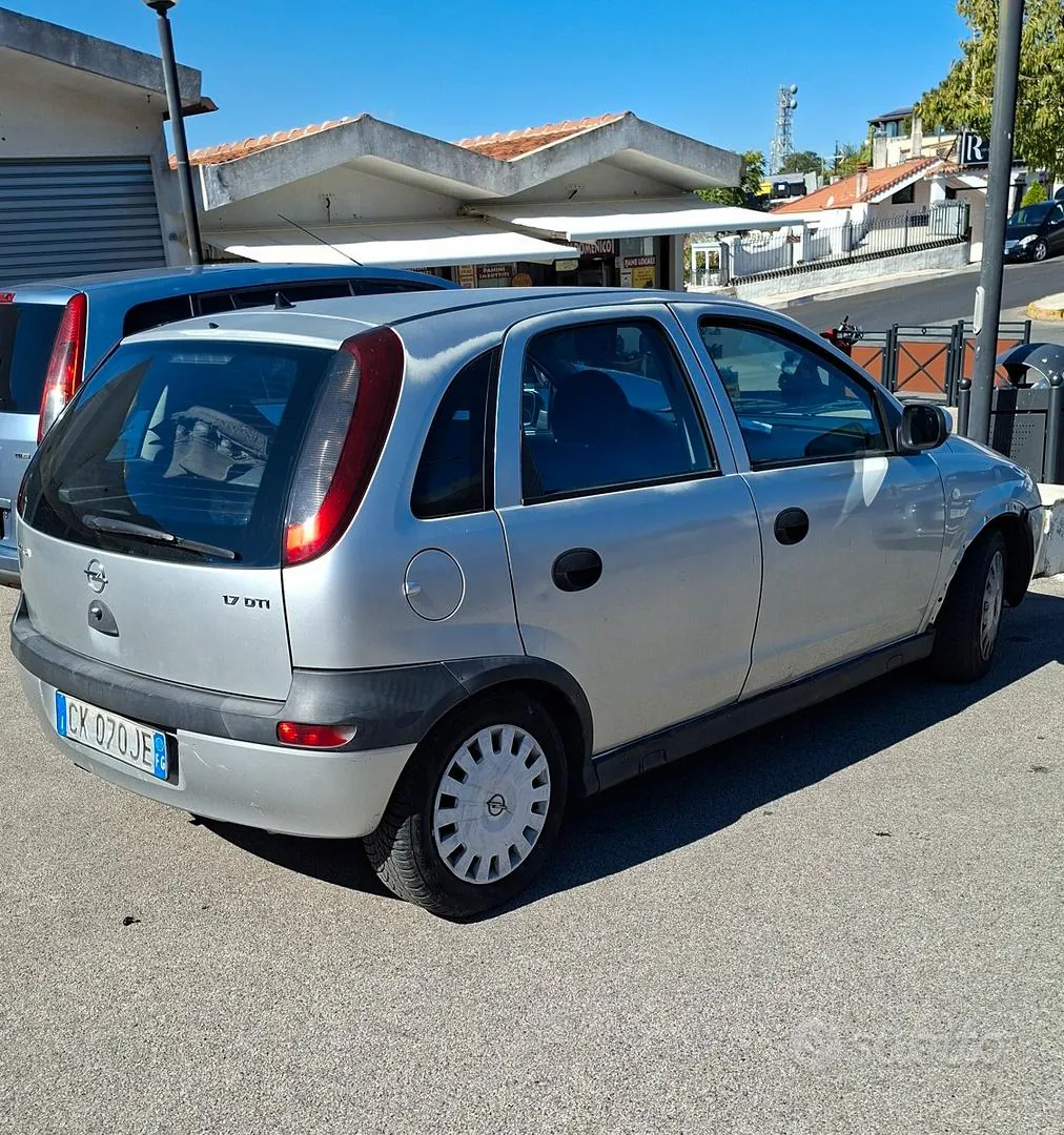 Opel Corsa 2003 photo 2