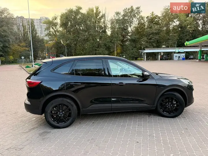Ford Escape 2020 photo 4