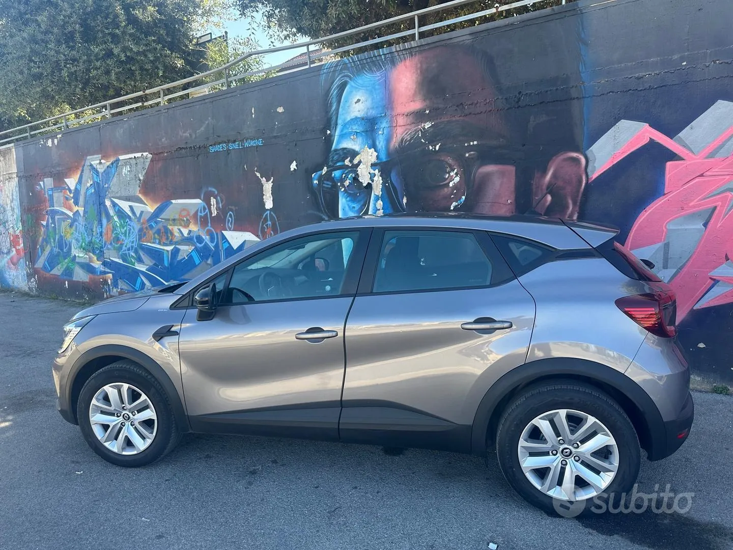 Renault Captur 2022 photo 2