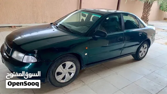 Audi A4 2000 photo 4
