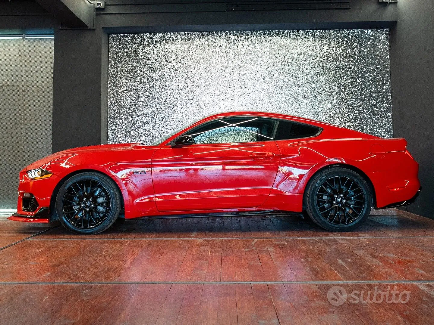 Ford Mustang Fastback 2017 photo 5