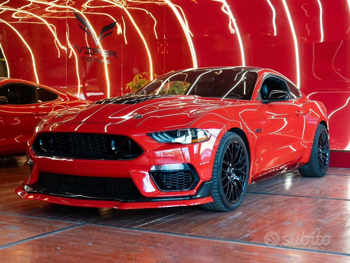 Ford Mustang Fastback 2017 photo 2