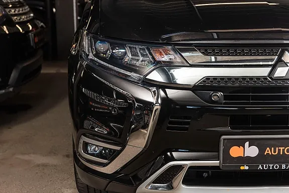 Mitsubishi Outlander 2020 photo 2