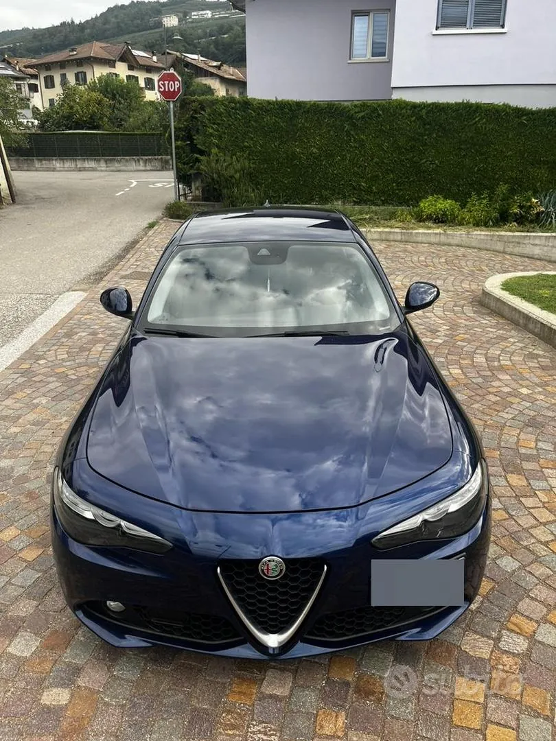 Alfa Romeo Giulia 2018 photo 5