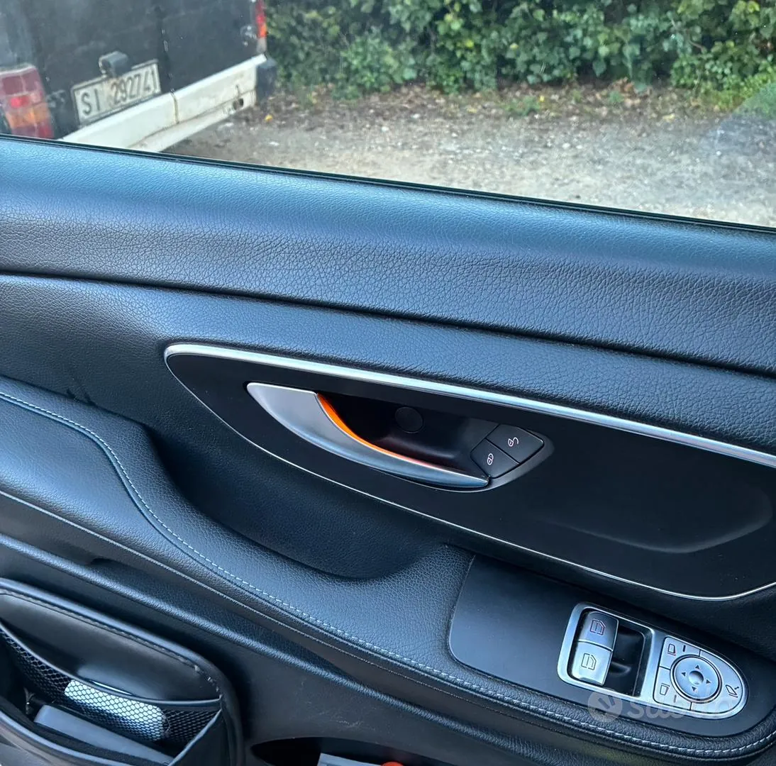 Mercedes-Benz C-Class 2018 photo 4