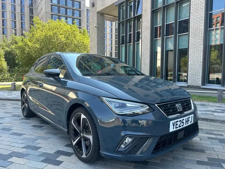 Seat Ibiza 2025 photo 4