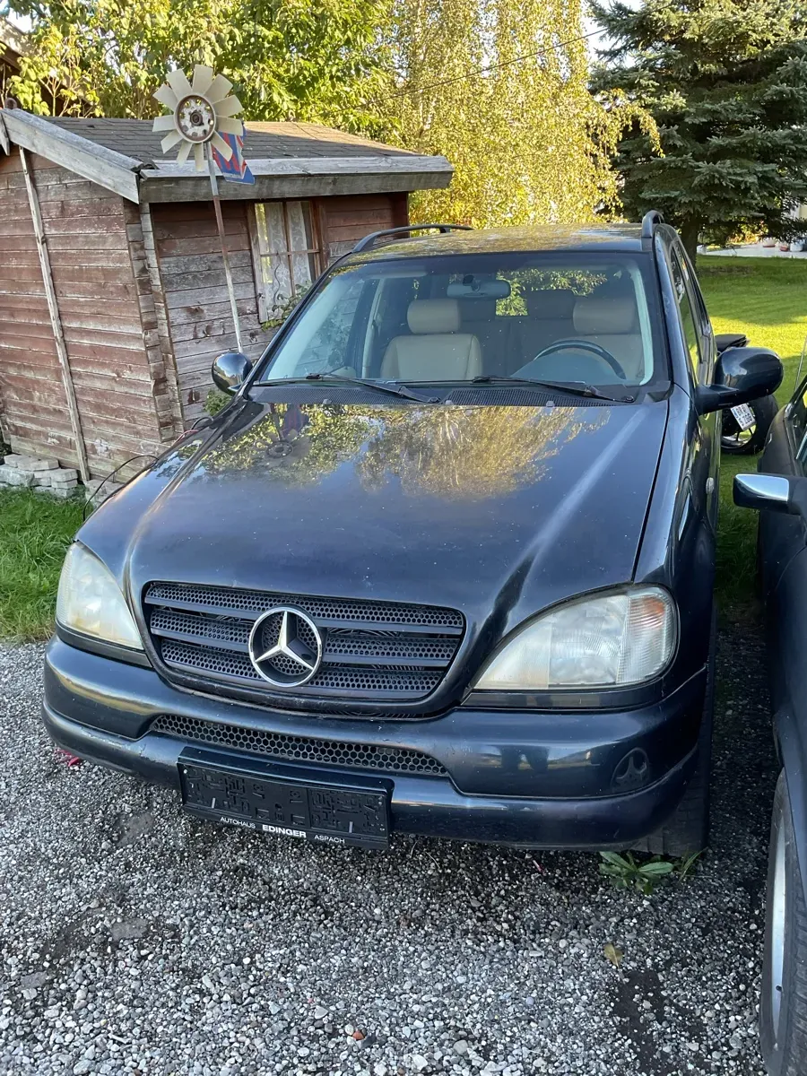 Mercedes-Benz M-Class