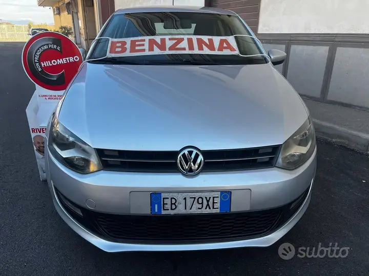 Volkswagen Polo 2010 photo 5