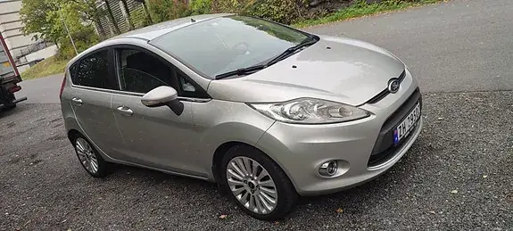 Ford Fiesta 2010 photo 5