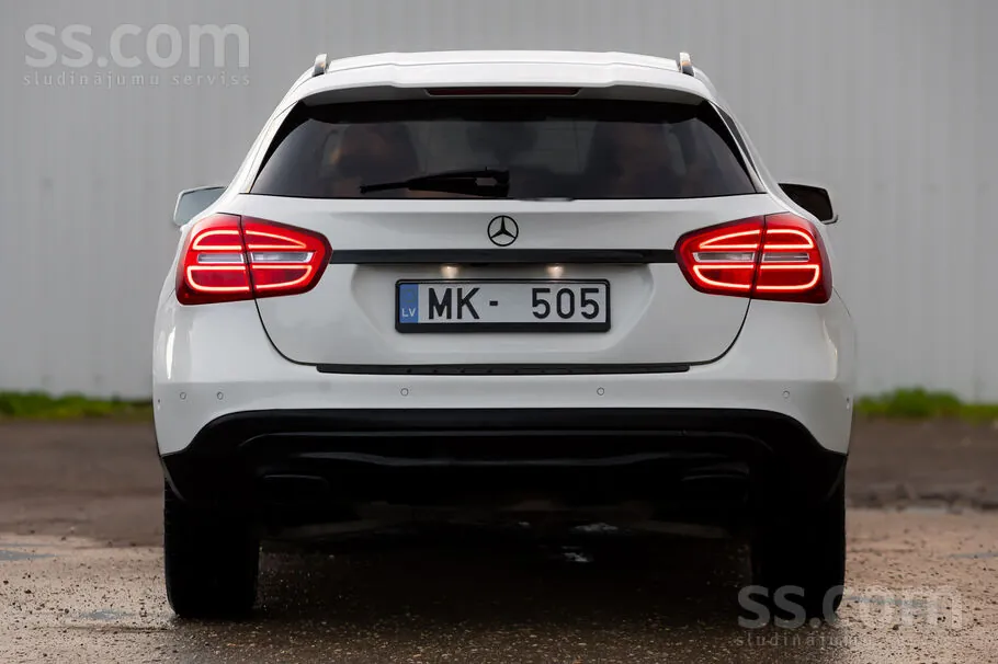 Mercedes-Benz Gla 2015 photo 3