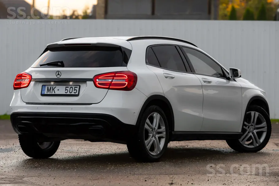Mercedes-Benz Gla 2015 photo 4