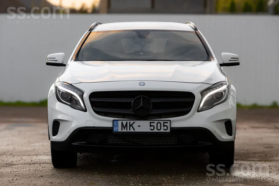 Mercedes-Benz Gla 2015 photo 5