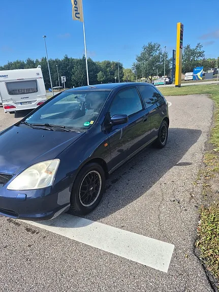 Honda Civic 2002 photo 2