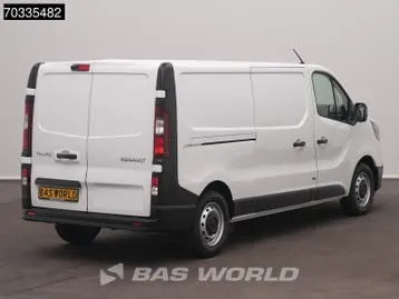 Renault Trafic 2023 photo 2