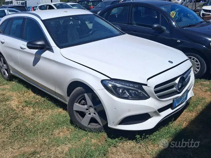 Mercedes-Benz C 2016 photo 4