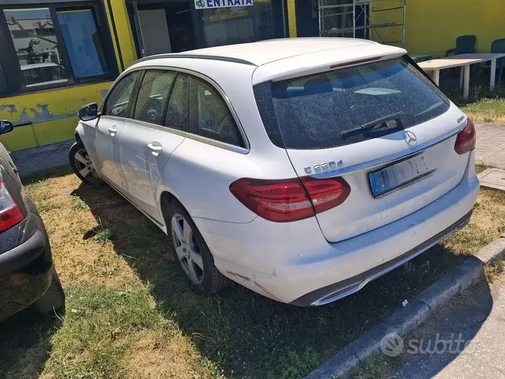 Mercedes-Benz C 2016 photo 5