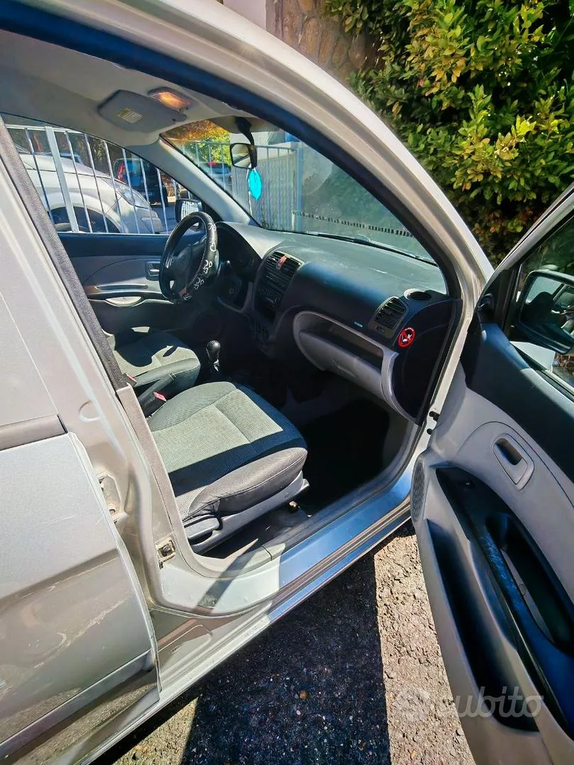 Kia Picanto 2005 photo 4