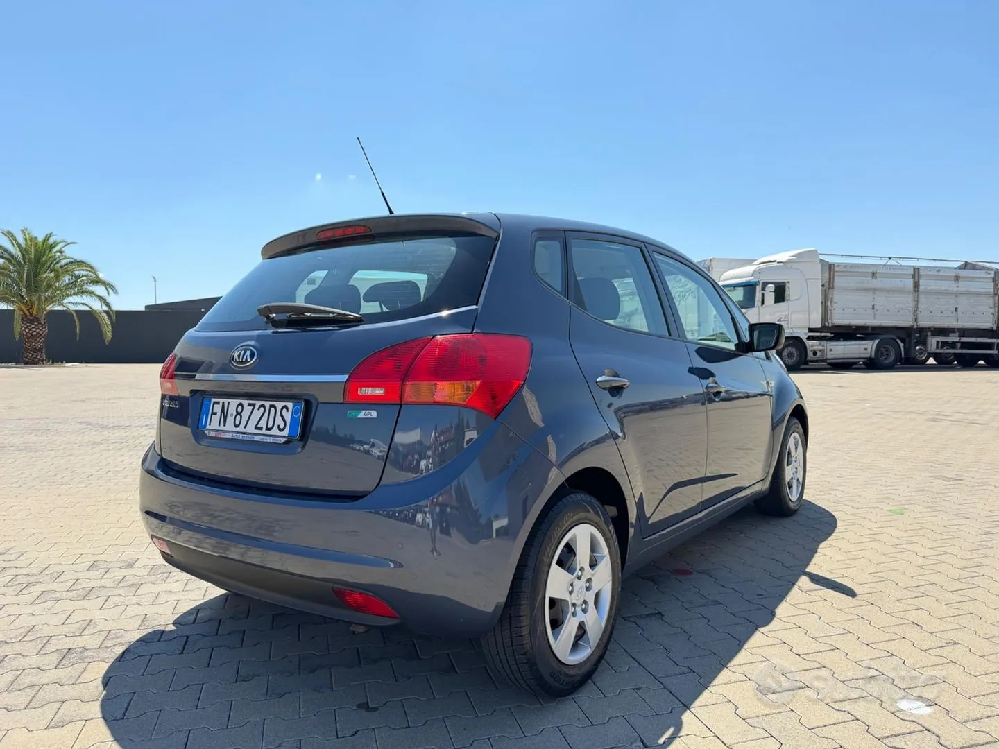 Kia Venga 2018 photo 5