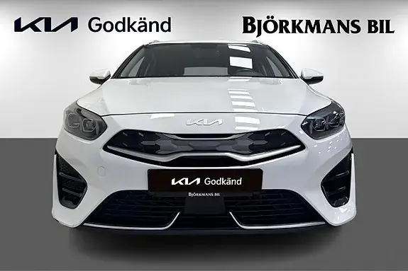 Kia Ceed 2024 photo 2