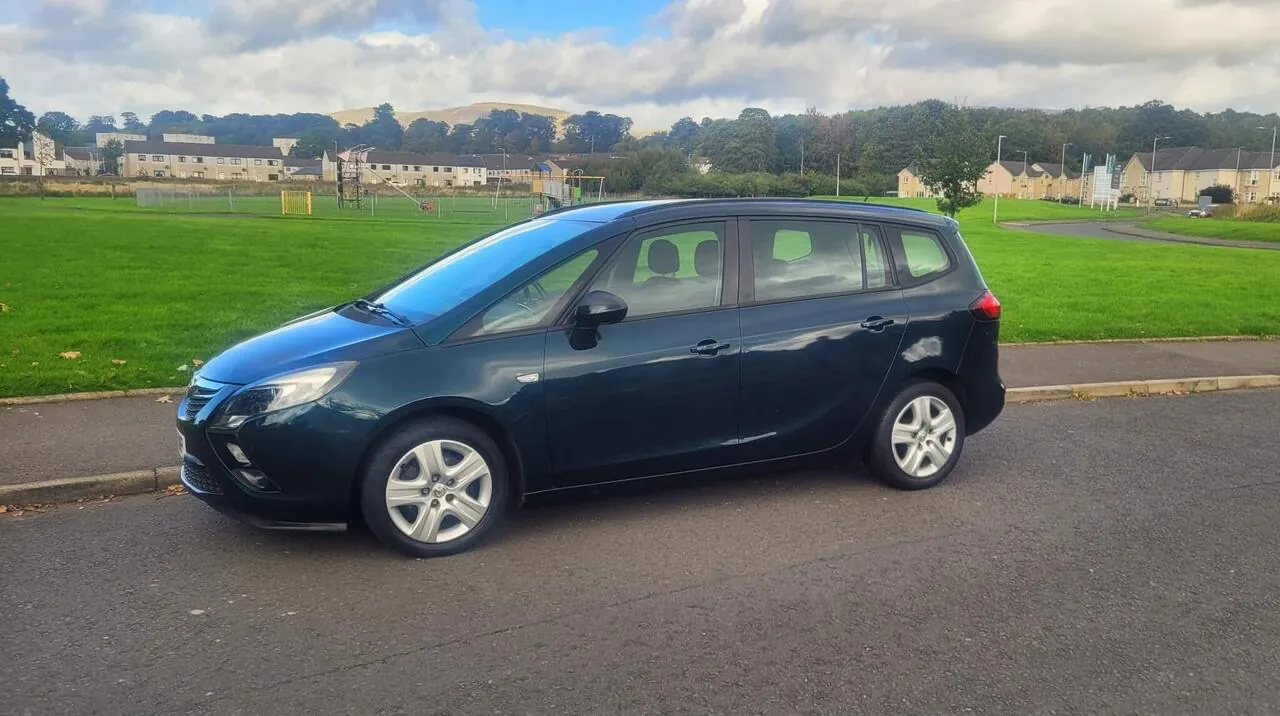 Vauxhall Zafira Tourer 2014 photo 2