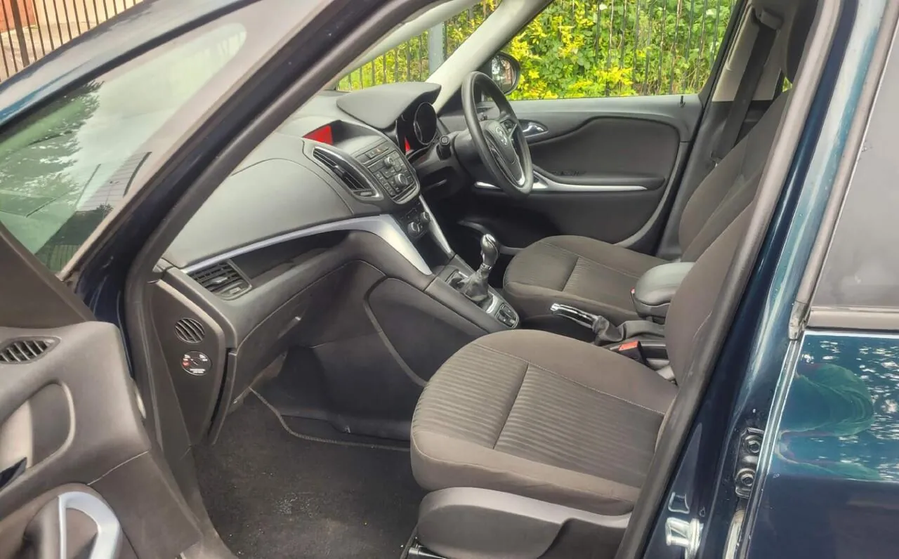 Vauxhall Zafira Tourer 2014 photo 4