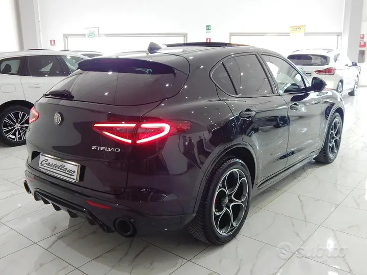Alfa Romeo Stelvio 2022 photo 5