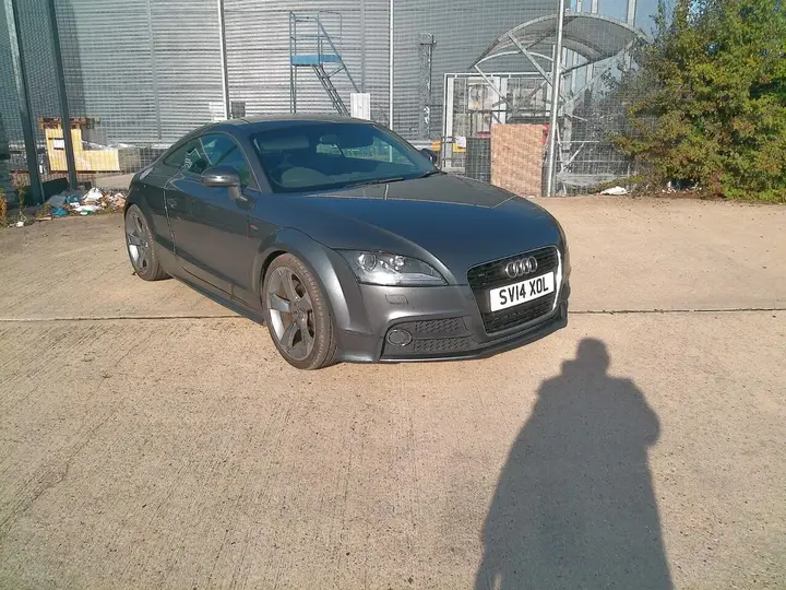 Audi Tt 2014 photo 2