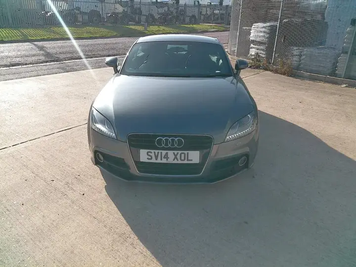 Audi Tt 2014 photo 3
