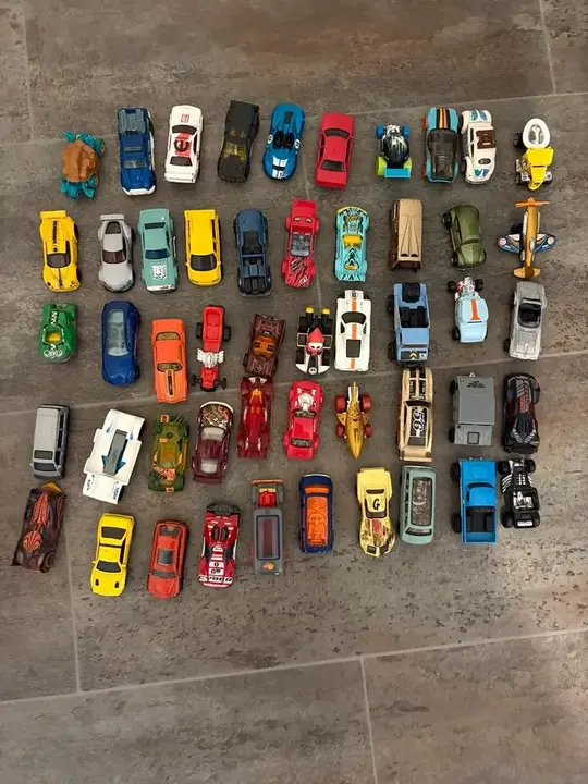 Hot Wheels Konvolut 50 Stück