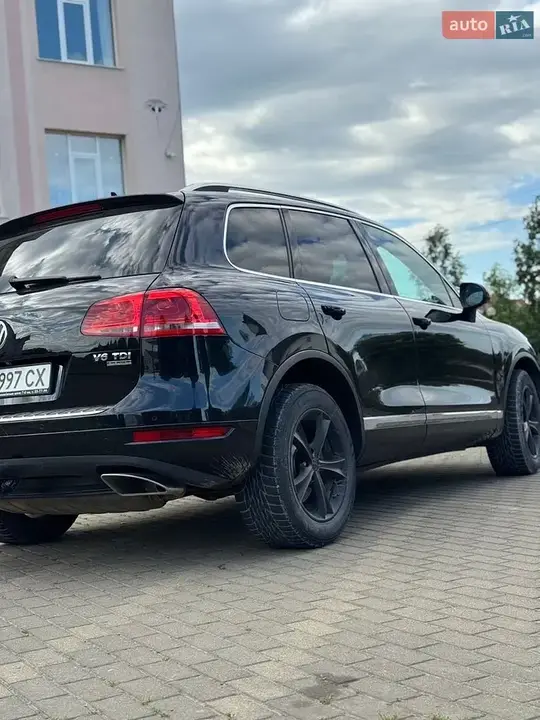 Volkswagen Touareg 2010 photo 3