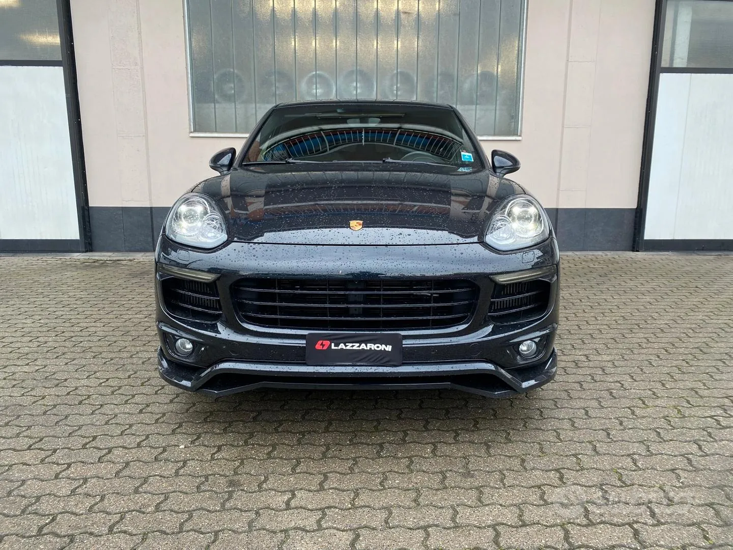 Porsche Cayenne 2016 photo 2