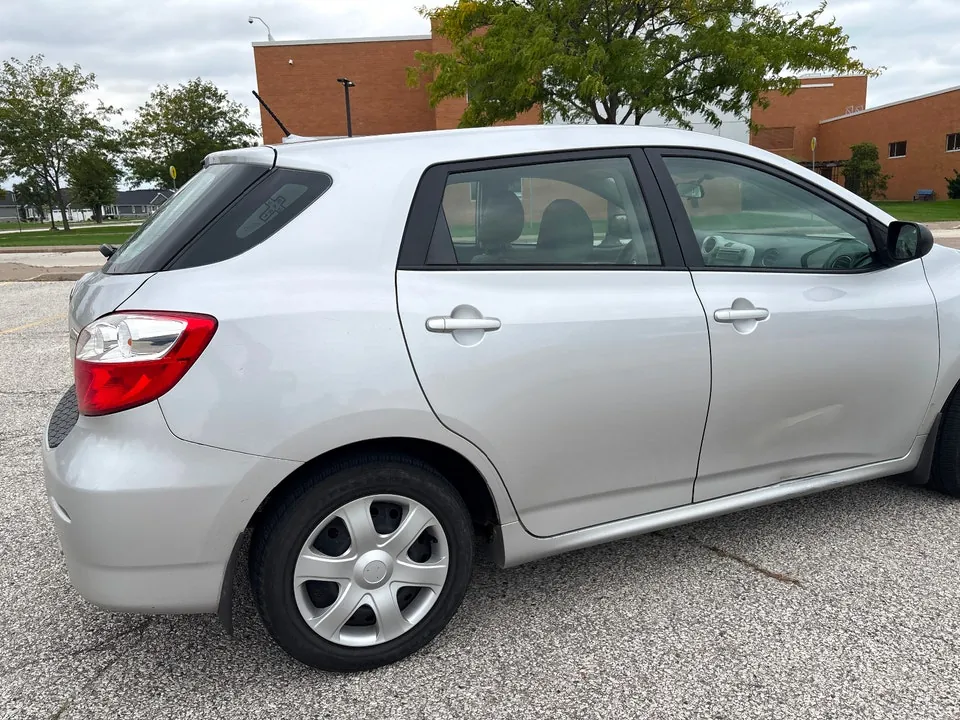 Toyota Matrix 2010 photo 5