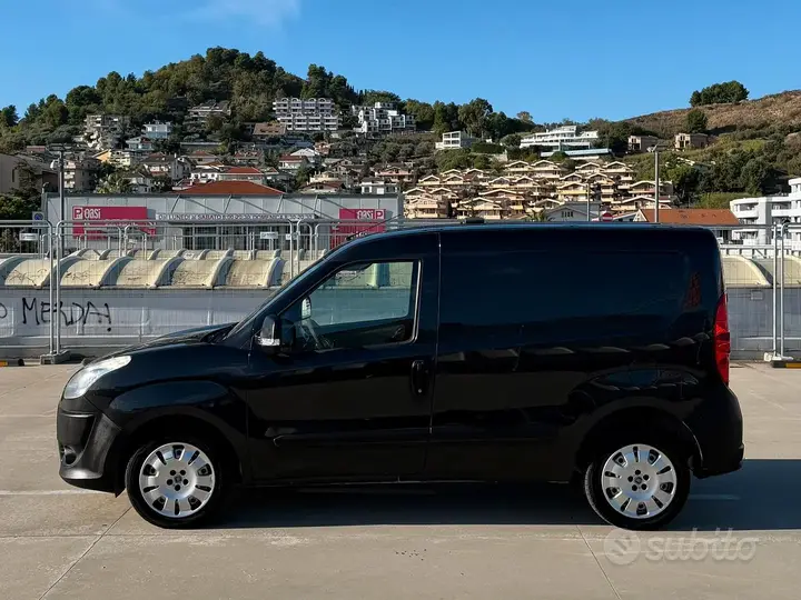 Fiat Doblò 2013 photo 2