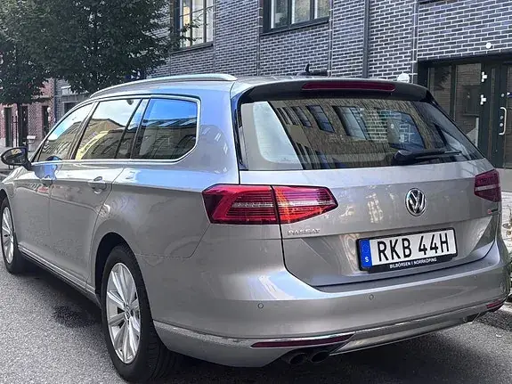 Volkswagen Passat 2019 photo 5