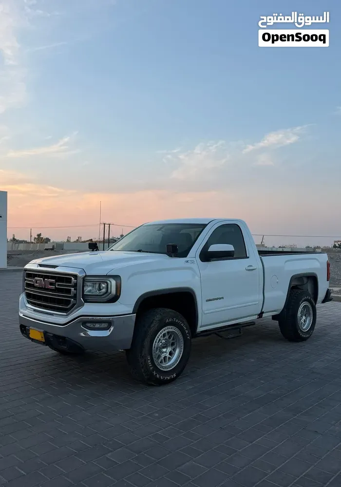 GMC Sierra 2017 photo 2