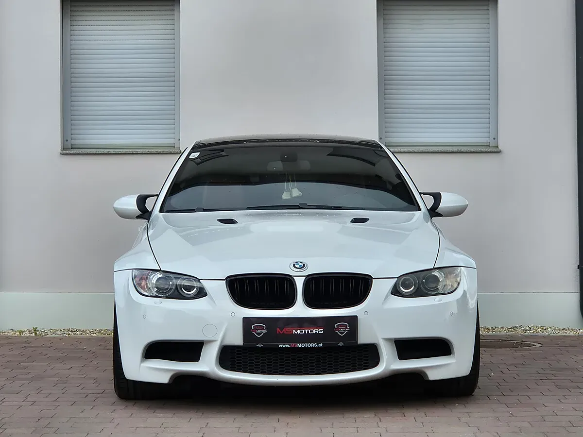 BMW 3 Series 2008 photo 2